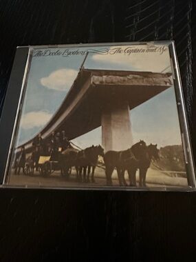 2 for 10!!🎁 The Doobie Brothers - The Captain and Me CD